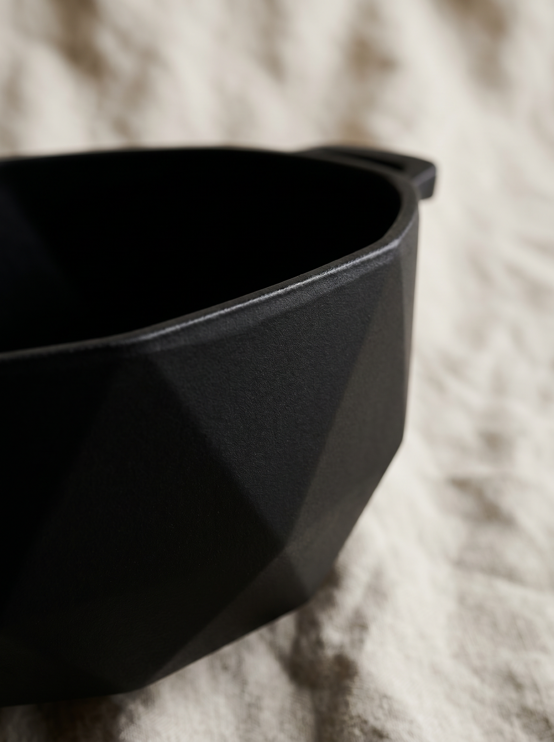 Émail mat noir